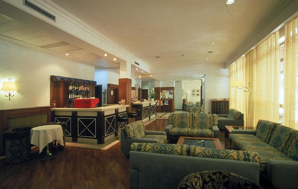 Hotel Lido Пассіньяно-суль-Тразімено Екстер'єр фото
